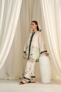 Ivory Noir Garden Set