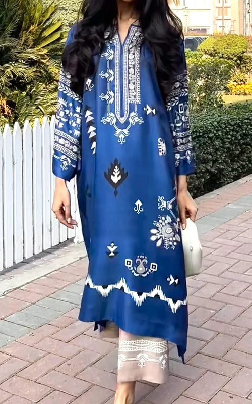 Azraq Grace Kaftan Set