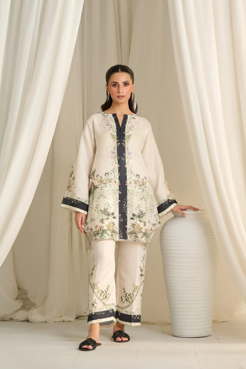 Ivory Noir Garden Set